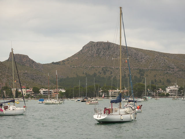 Puerto de Pollença. Does this popular beach town live up to its hype? 