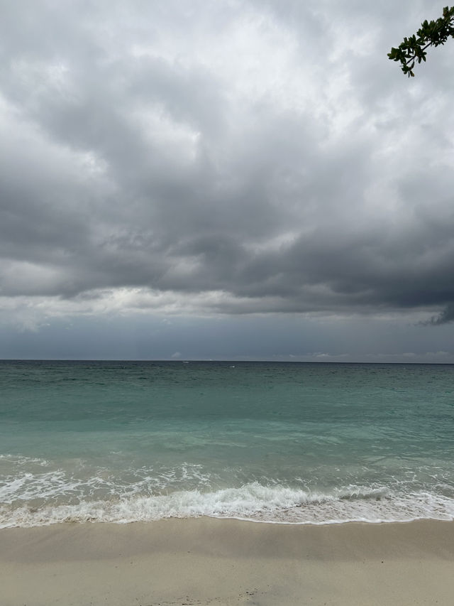  6 Days on Gili: When the Plan Falls Apart… And Magic Begins 🌩️   📍 #Gili