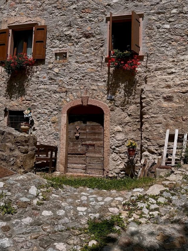 Canale di Tenno: A Medieval Fairy‑Tale Village Near Lake Garda