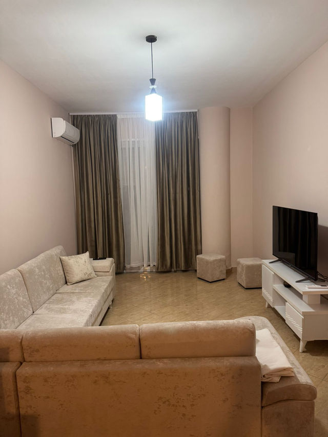Apartment in Tirana,price €30 Night