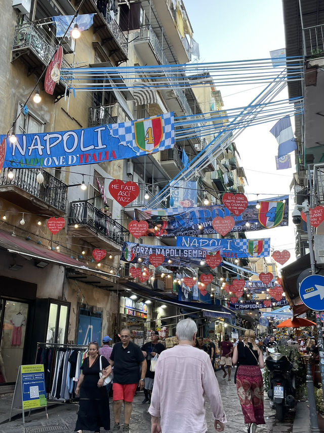 🌆 รีวิวเมือง Napoli (เนเปิลส์) 