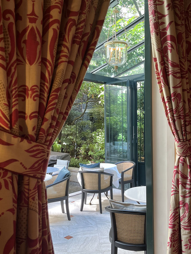 Paris ｜ The cosy vibe of the hotel in Paris