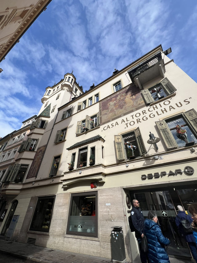 Bolzano – Where Alpine soul meets Italian heart 🇮🇹🏔️✨