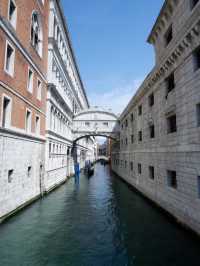รีวิว Bridge of Sighs เสียงถอนใจแห่งเวนิส