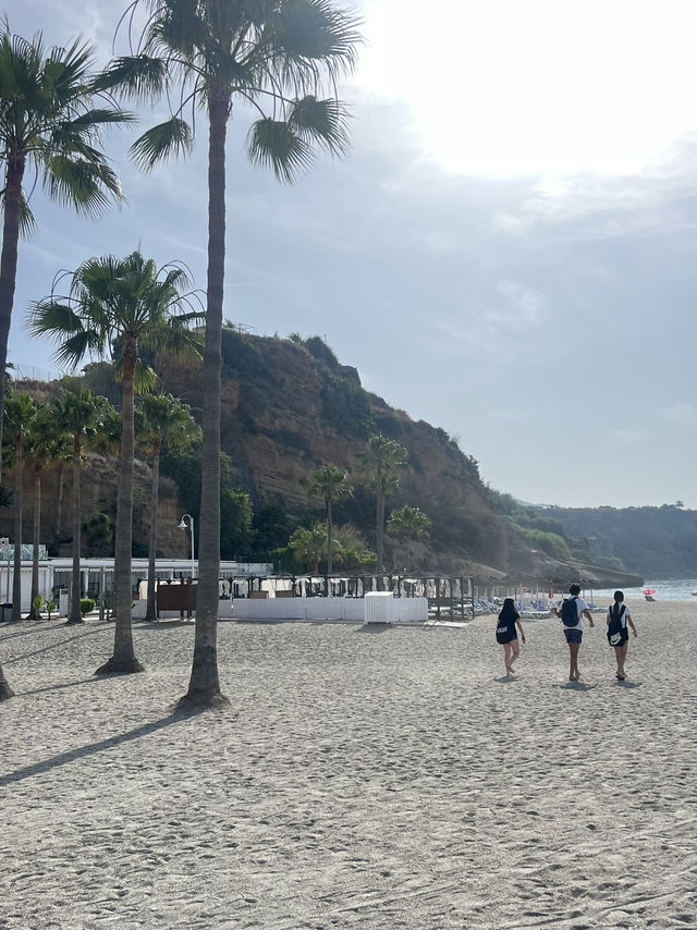 🌊☀️ A Day in Nerja: Kayak Tour & Coffee Bliss