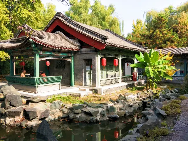 Beijing's Grand View Garden's Hsiao-hsiang Lodge