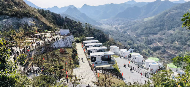 河池岩灘美女峰  摘星露營地