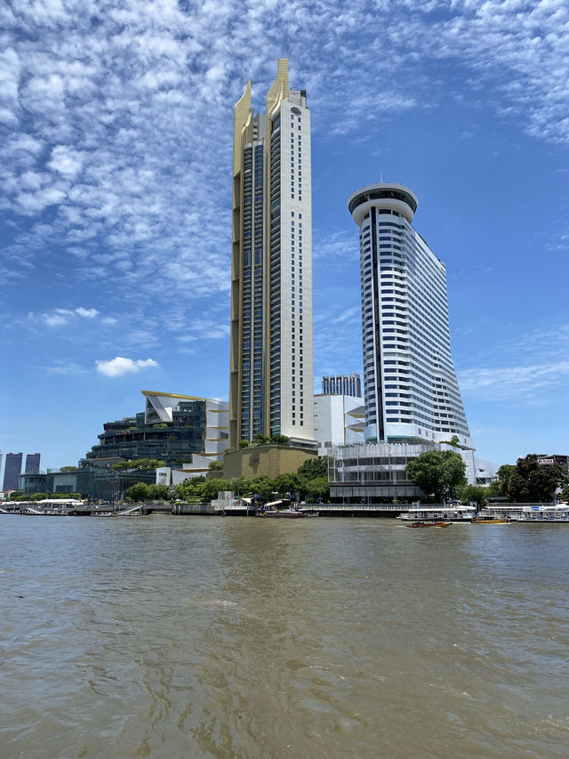 **Exploring the Beauty of River City Bangkok**