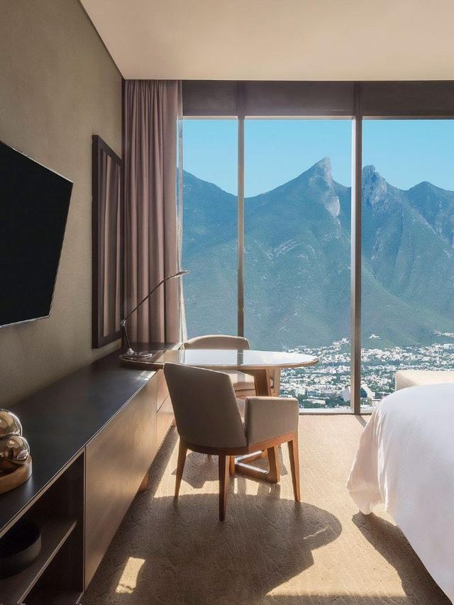 🌟 Monterrey's Luxe Escape: Grand Fiesta Americana! 🌟