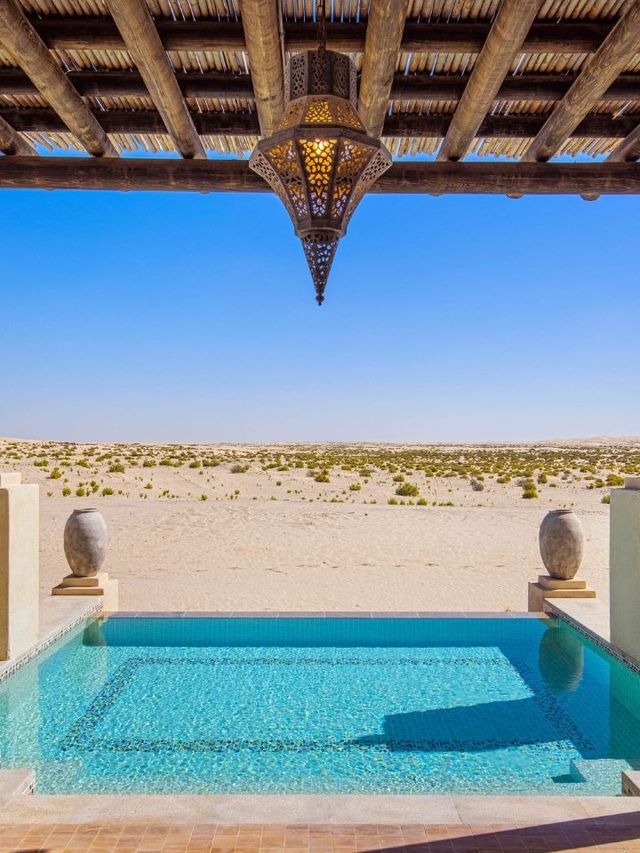🌟 Abu Dhabi's Desert Oasis: Top Hotel Picks 🌟