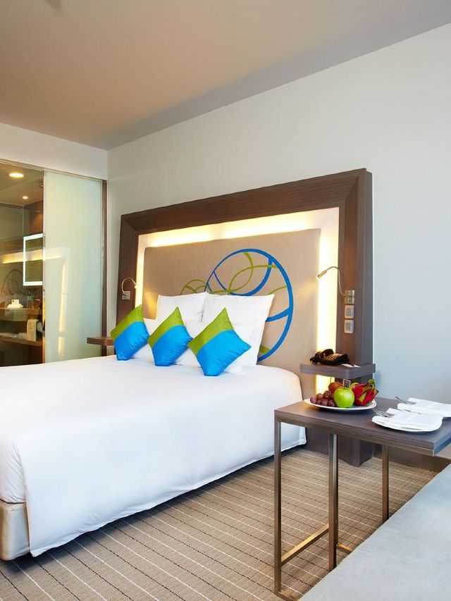 🌆 Bangkok Bliss: Top Stay at Novotel Ploenchit Sukhumvit! 🏨✨