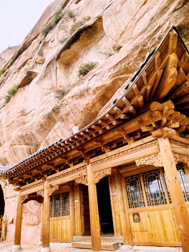 甘肅張掖小眾景點，馬蹄寺
