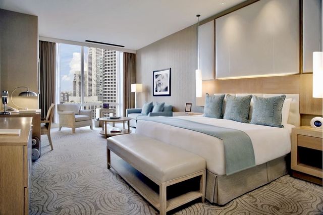 芝加哥網紅打卡地｜特朗普國際大廈酒店。