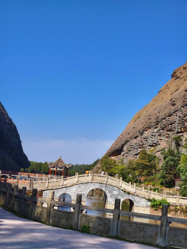 湖北龜峰山|被低估了的旅遊聖地。 湖北龜峰山|被低估了的旅遊聖地。