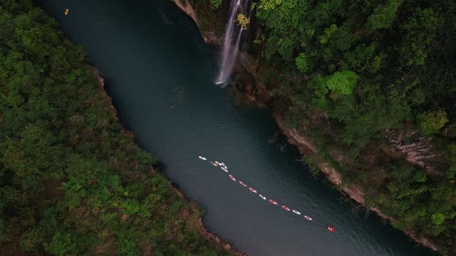 「地球上最美麗的傷痕」——貴州馬嶺河峽谷