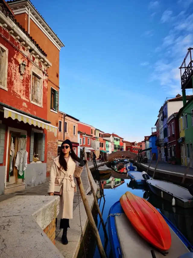 Venice, a Romantic Date with Water