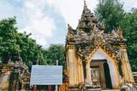 曼德勒·瑪哈昂美僧院