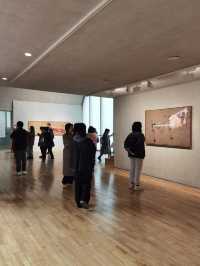 龍美術館，看「80後」奧地利藝術家靈魂之作！
