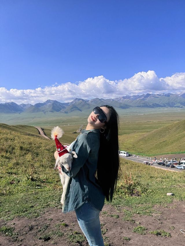 那拉提草原避坑指南—— 新疆伊犁河谷的絕美之旅 ---