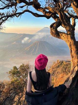 Our planet is so beautiful: Mount Bromo Travel Guide
