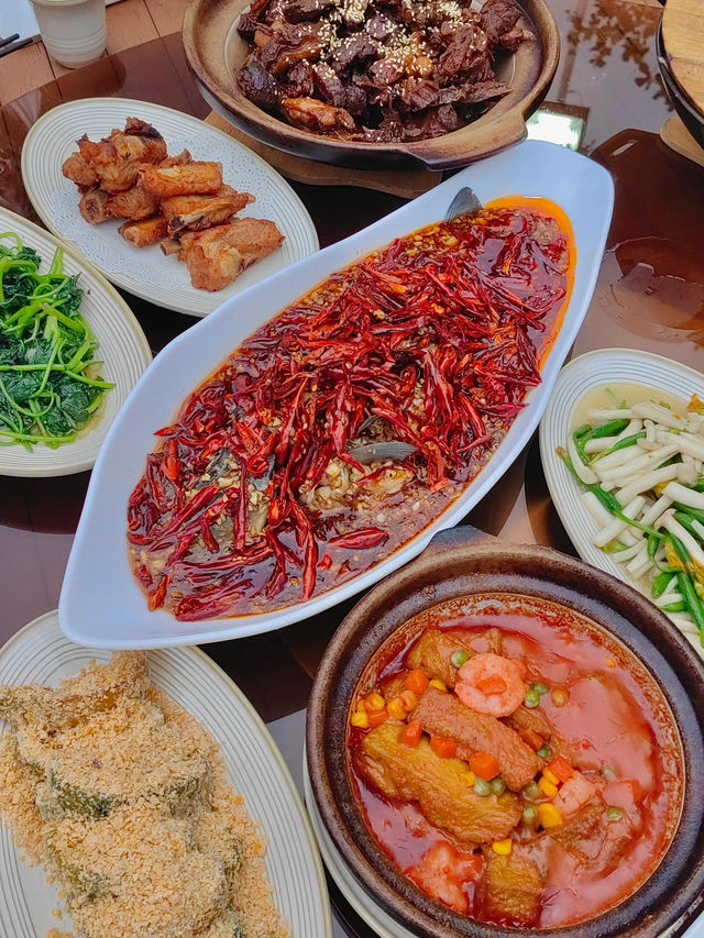 麓城小院私房菜