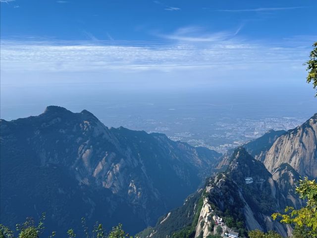 西嶽華山，勇闖華山之巔，北上西下