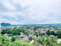 【標題】 貴陽周邊2日遊｜古鎮控必打卡！一天穿越軍事要塞，一天漫步水墨山城【正文】
沒有哪個文藝青