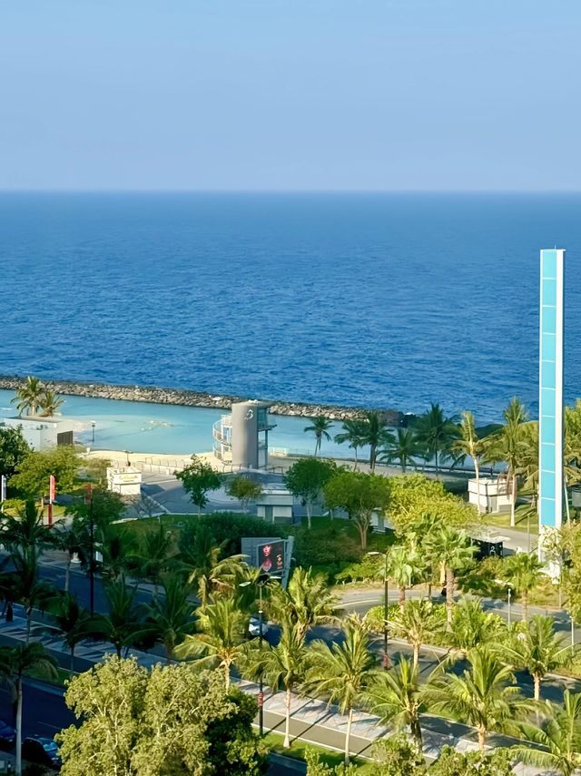  Sudah lama nggak mau pindah dari hotel tepi pantai ini di Jeddah, Arab Saudi! 