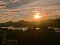 在琅勃拉邦的普西山，赴一場日落之約