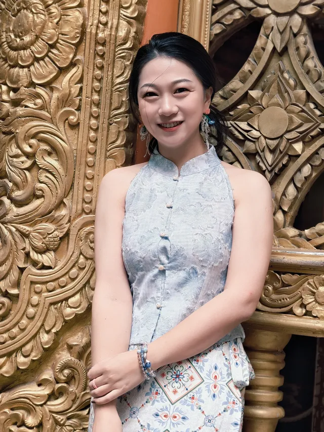 買套傣風便裝帶娃闖進傣王御花園 買套傣風便裝帶娃闖進傣王御花園