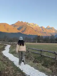 麗江｜糊塗窩免費的日照金山官方攻略