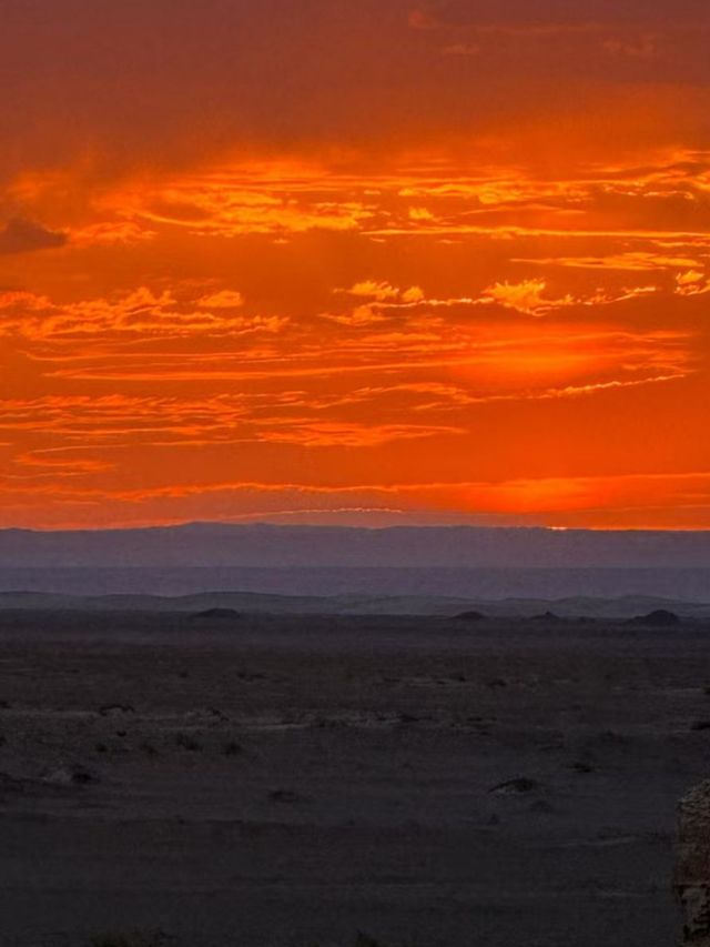 敦煌西線:追一場雅丹日落的浪漫 敦煌西線:追一場雅丹日落的浪漫