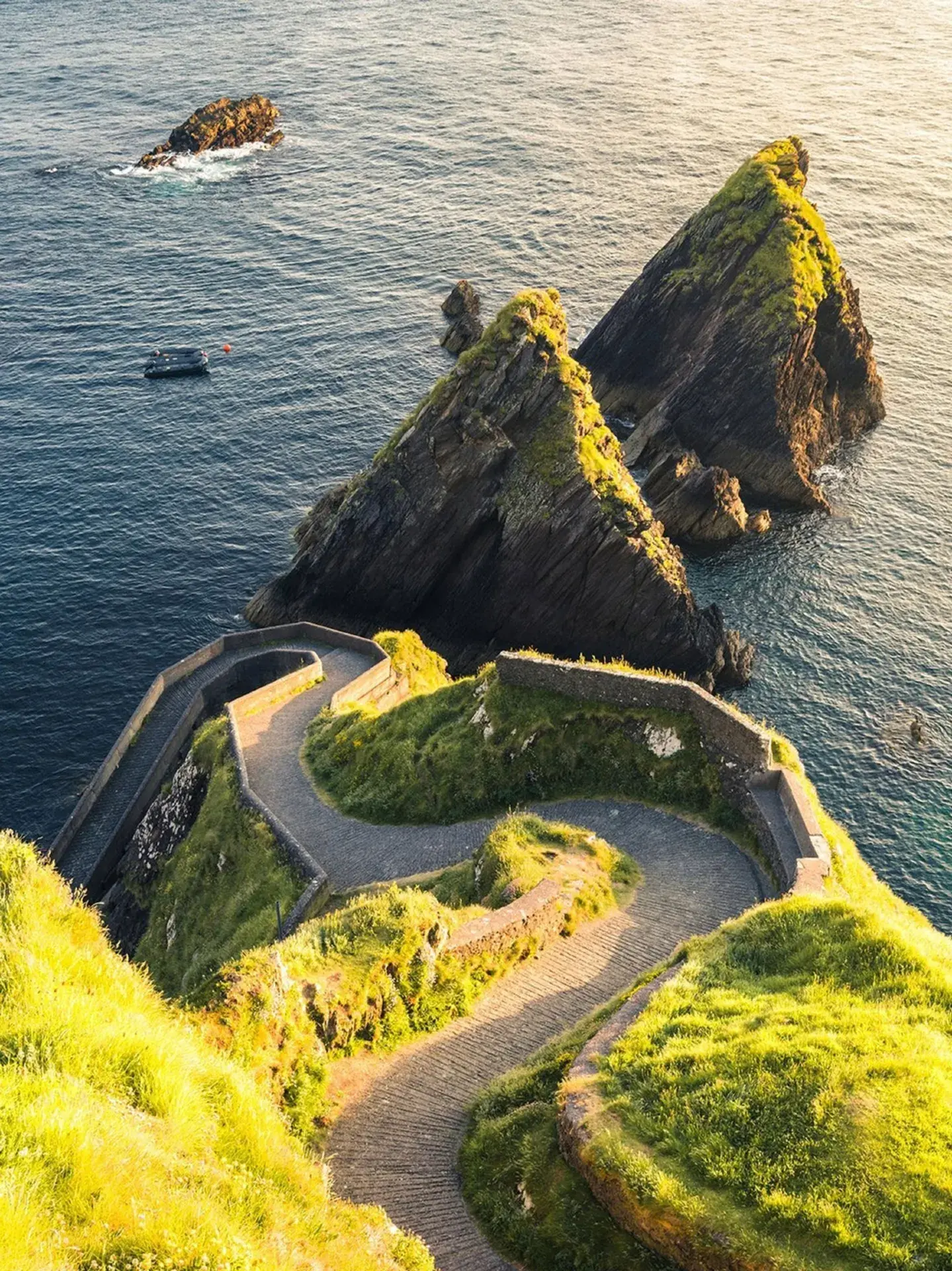 在愛爾蘭，闖入權遊秘境與精靈童話的世界