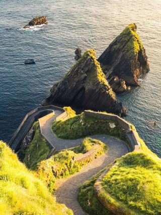 アイルランドで、ゲーム・オブ・スローンズの秘境と妖精の童話の世界に飛び込もう