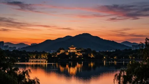 武漢市街地の絶景湖ビュー！東湖の夕日攻略 — traveler post in 平湖