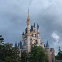Safe Solo Female Day Guide to Tokyo Disneyland Resort