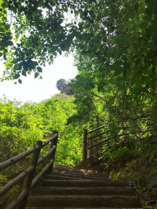 洛陽新安・黛眉山｜黄河に抱かれた千年の仙山