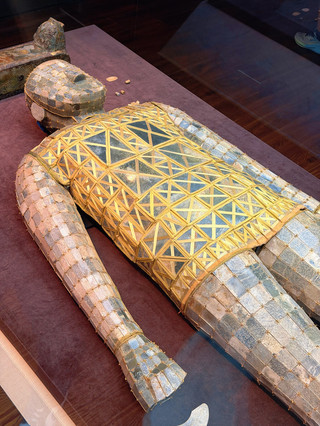 The Swan Song of the Han Dynasty: The Jade Burial Suit
