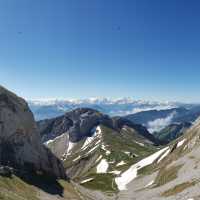 人間仙境😍瑞士🇨🇭世界最陡峭 48 度傾角齒軌列車🚄人生必去✅ 皮拉圖斯山