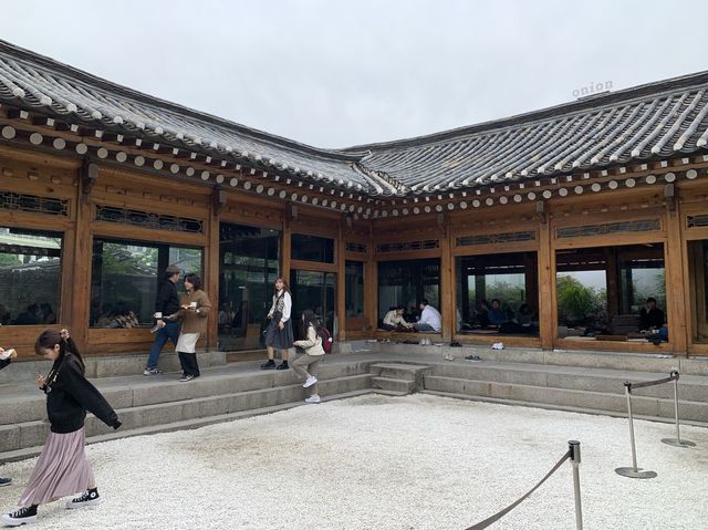 韓国　韓国カフェ　出会いは偶然！Cafe Onion (カフェ・オニオン)