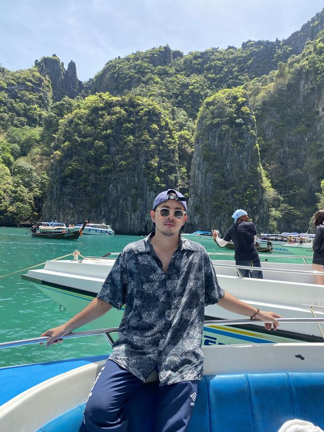 ปิเละ ลากูน เกาะพีพี จังหวัดกระบี่