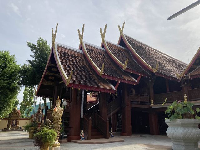 ทริปสายบุญ ‘วัดศรีดอนมูล’ เชียงใหม่