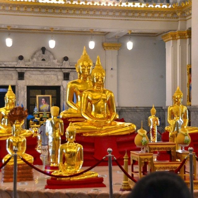 ไหว้พระวัดหลวงพ่อโสธร เมืองแปดริ้ว
