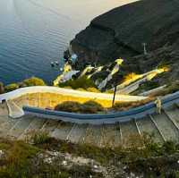 EXPERIENCING THE GONDOLA LIFT IN FIRA!