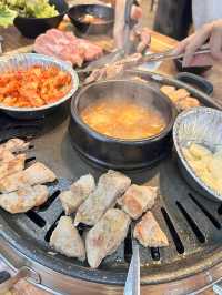 〖 ソウル・明洞〗安い！うまい！サムギョプサル食べ放題🐷🩷