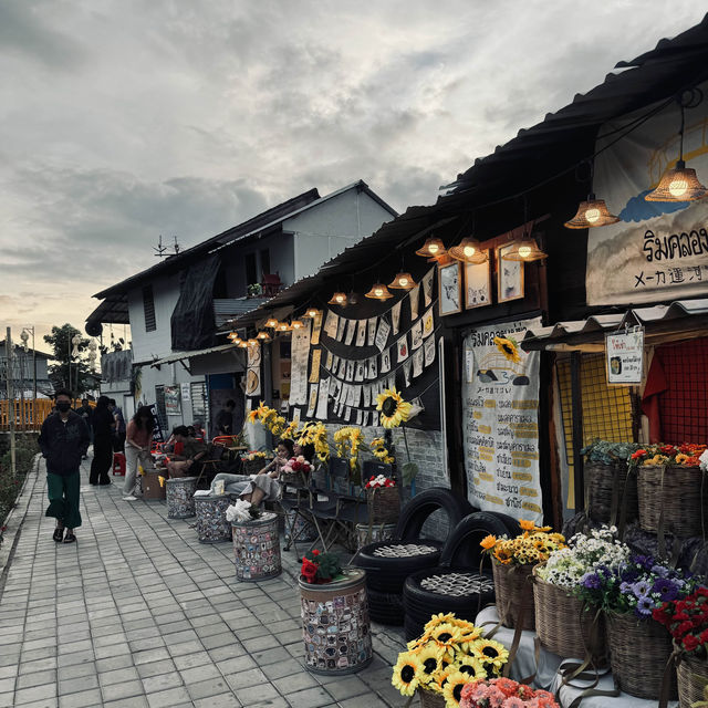ตลาดริมคลองน้ำ สไตล์ญี่ปุ่น