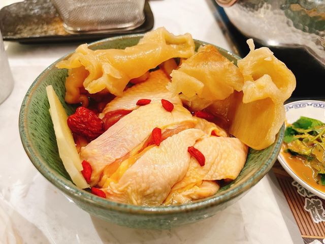 🍲四格火鍋🍲花月宮
