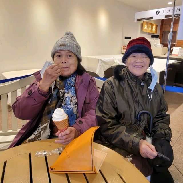 小樽知名甜點－北菓樓鮮奶泡芙