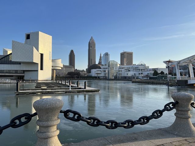 Cleveland - Rock and Dock