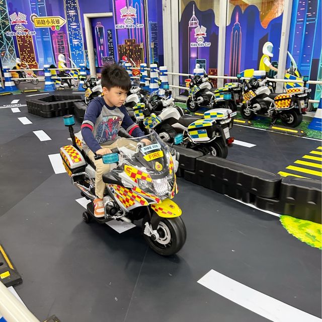 【 全港最大兒童室內車場 】 